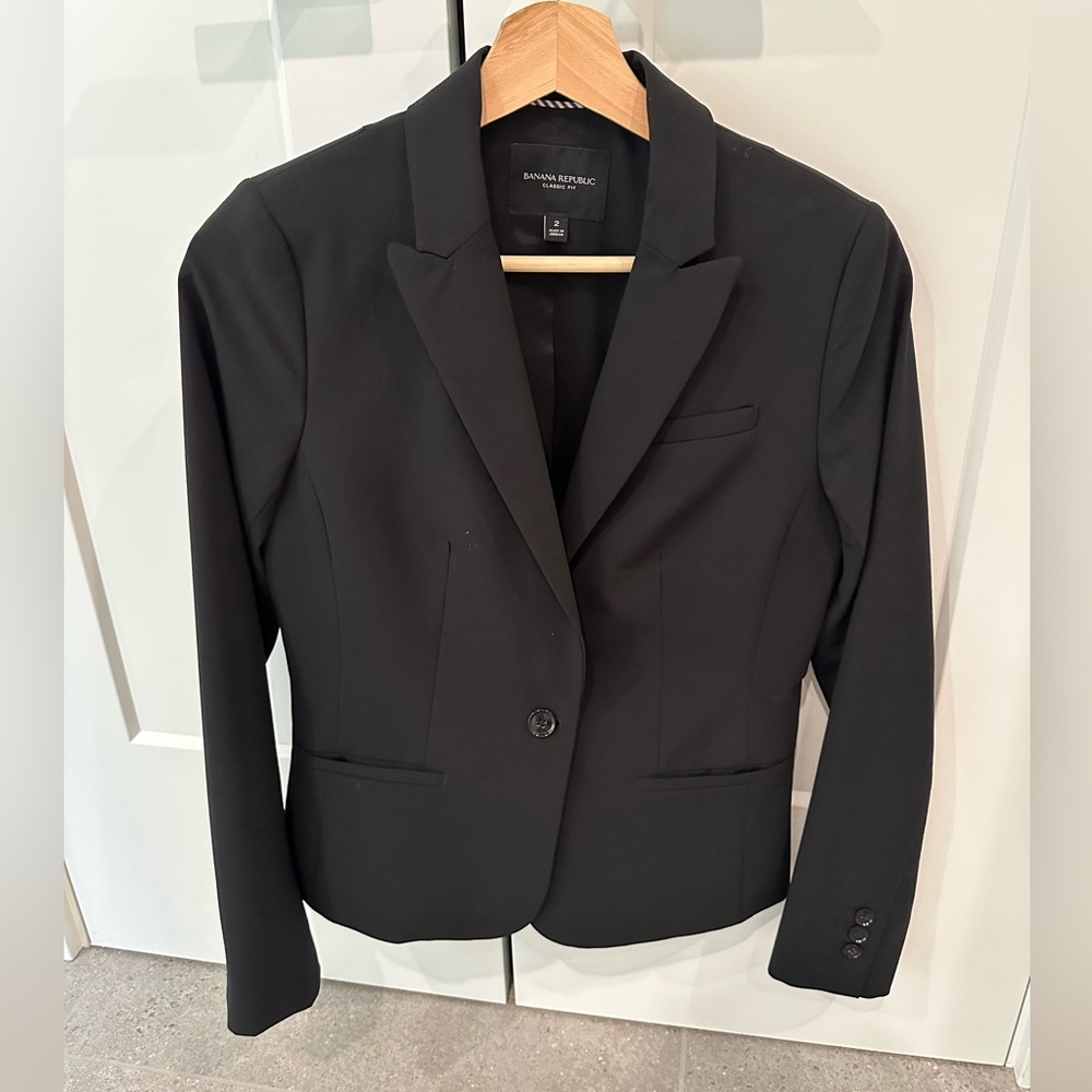 Banana republic classic fit wool blazer black